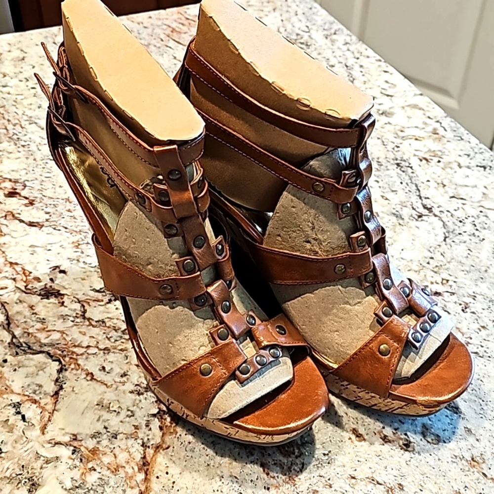 Diba Platform Heels